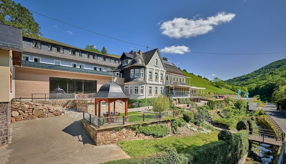 Hotel Weinberg-Schlößchen 3 estrelas em Oberheimbach