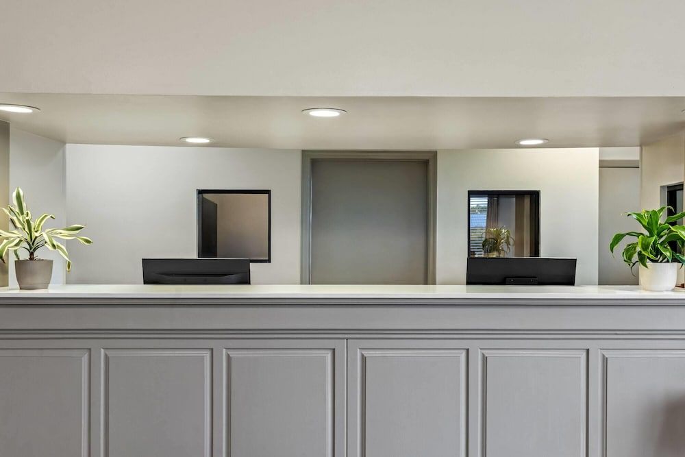 Days Inn by Wyndham Valdosta I-75 3