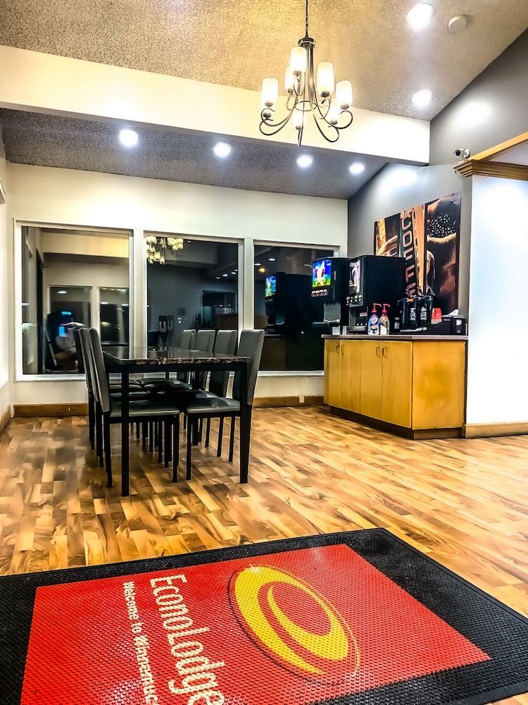 Econo Lodge Inn & Suites Winnemucca 3