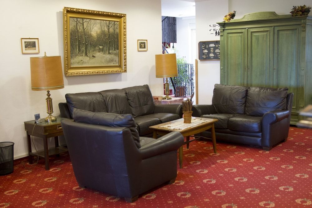 Hotel Seeblick Garni 3