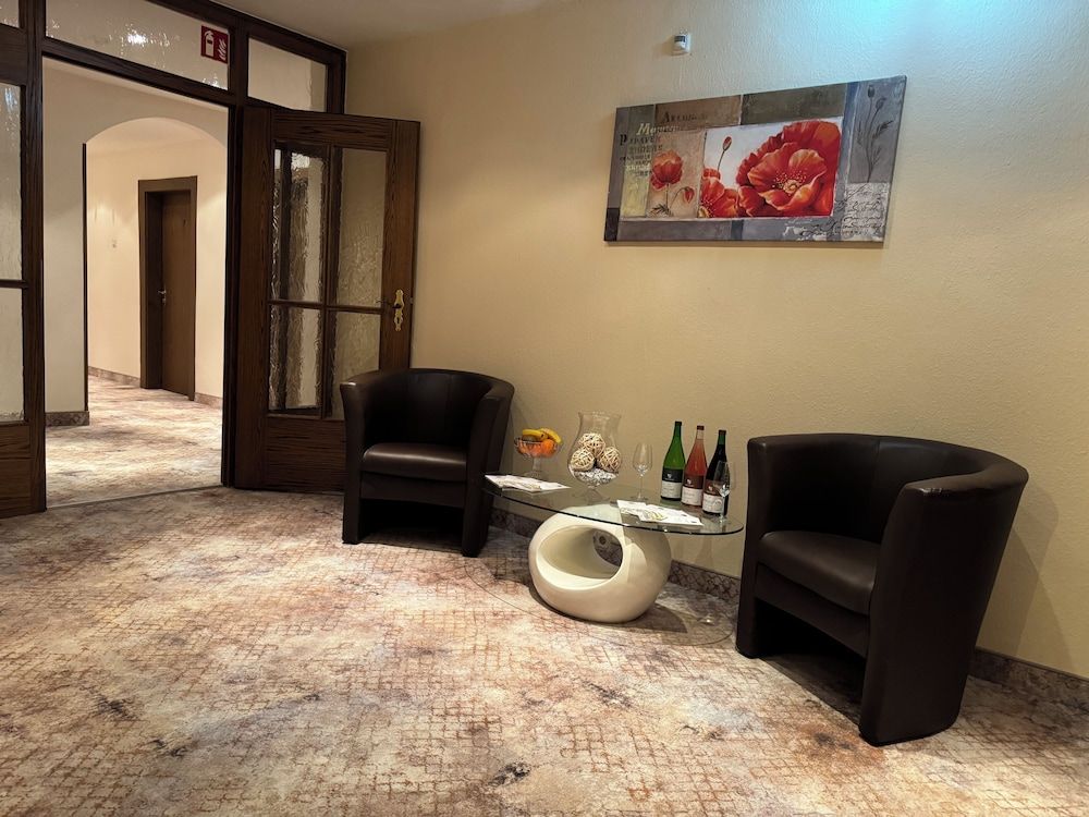 Hotel-Restaurant Zum Kirschbaum 3