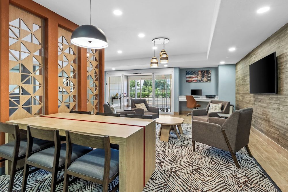 Candlewood Suites VICTORIA by IHG 3