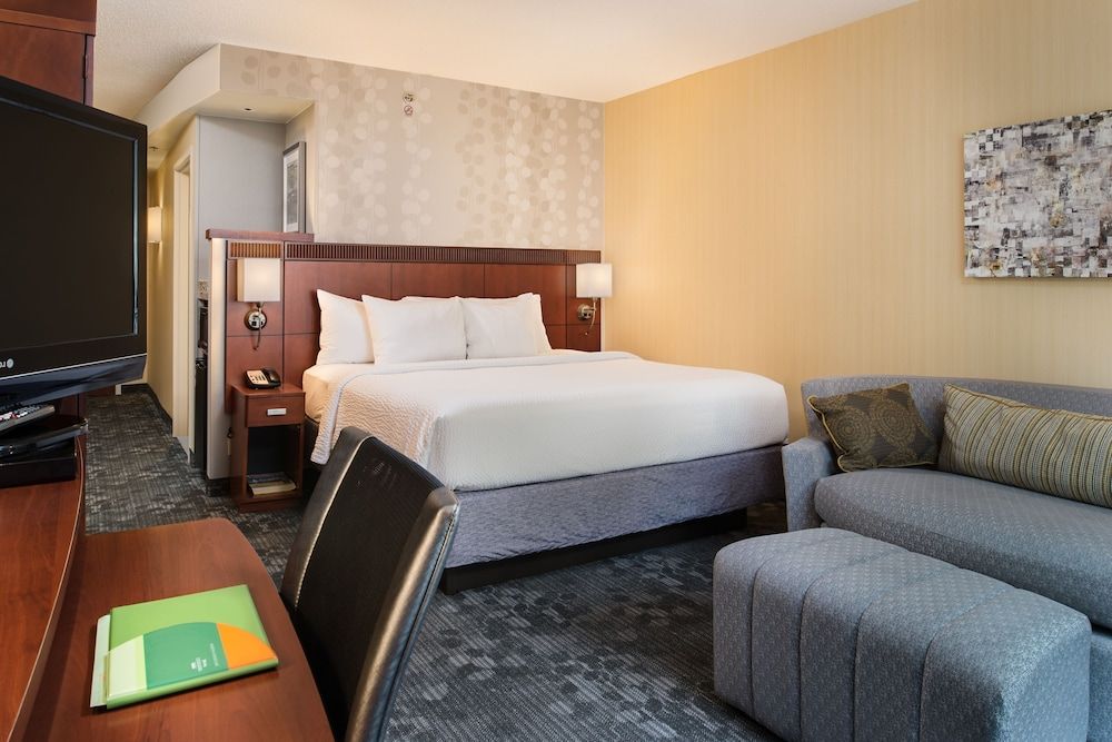 Courtyard by Marriott Hanover Lebanon 3