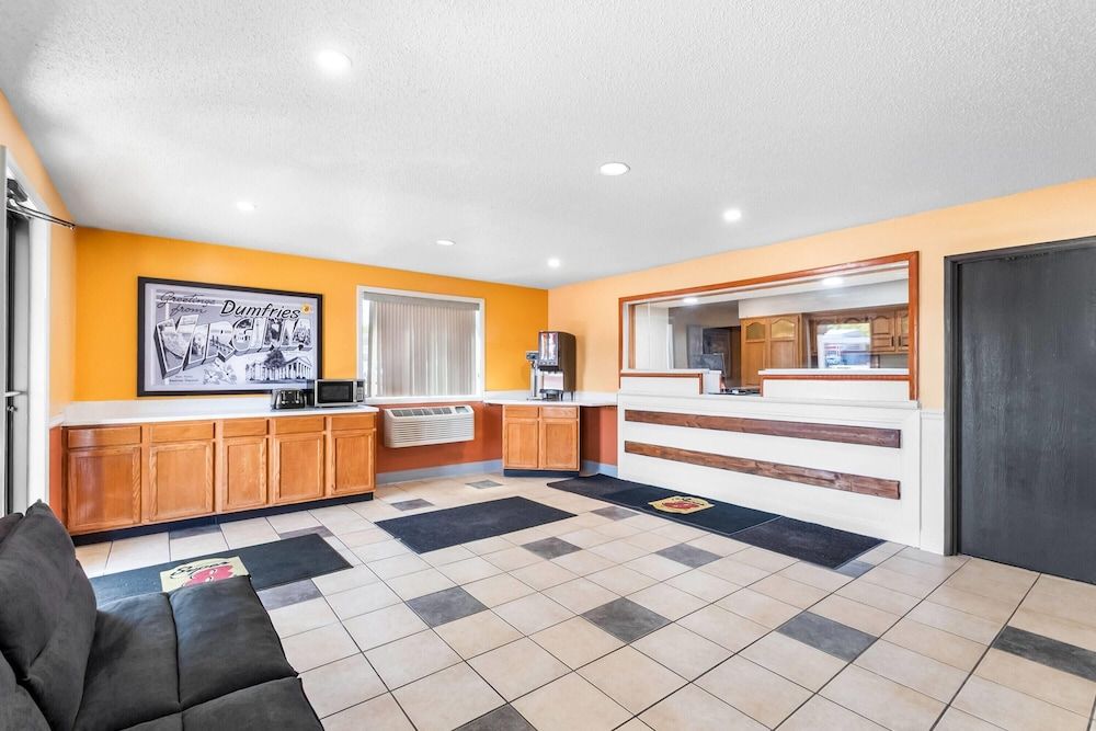 Super 8 by Wyndham Dumfries/Quantico 2