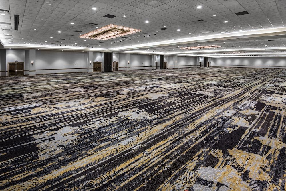 Holiday Inn Springdale/Fayetteville 2