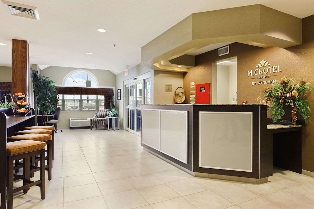 Microtel Inn & Suites by Wyndham Williston 3