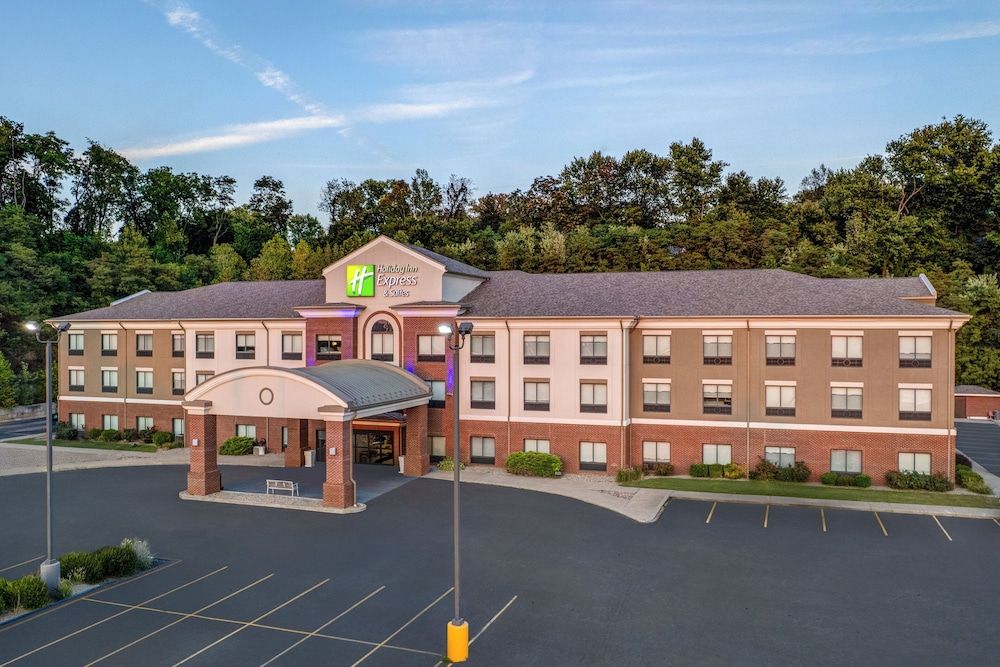 HOLIDAY INN EXPRESS & SUITES ZANESVILLE NORTH by IHG 2 estrelas em Zanesville