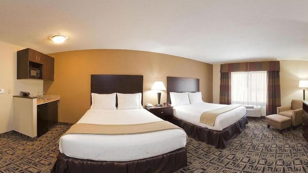 HOLIDAY INN EXPRESS & SUITES ZANESVILLE NORTH by IHG 3