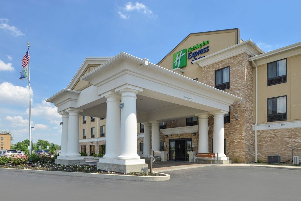 Holiday Inn Express & Suites Greenfield by IHG 3 étoiles à Greenfield