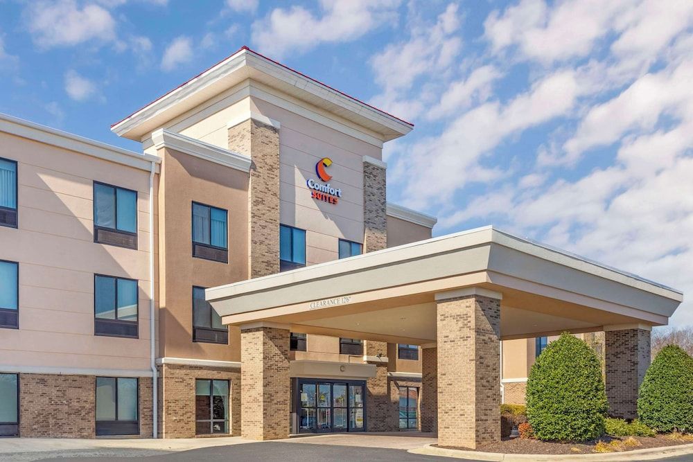 Comfort Suites Whitsett - Greensboro East 3 estrellas en Whitsett