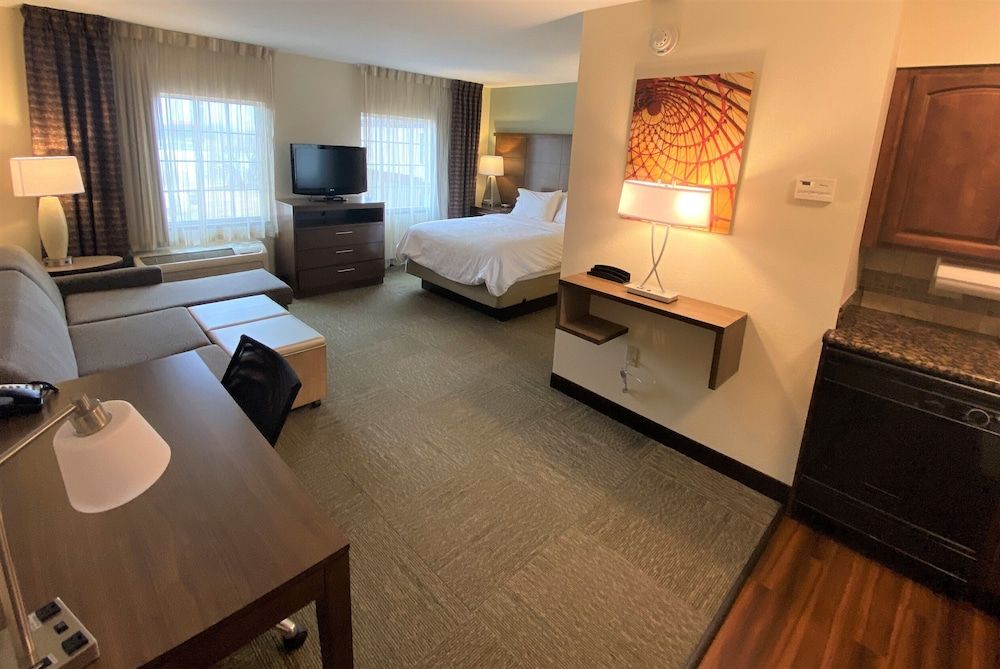Staybridge Suites Great Falls by IHG 3