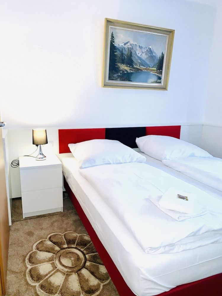 Dua Hotel -1 estrelas em Wennigsen