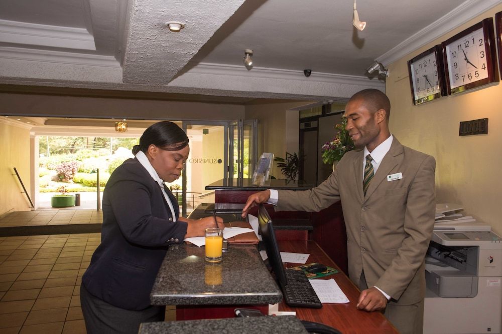 Sunbird Capital Hotel 2