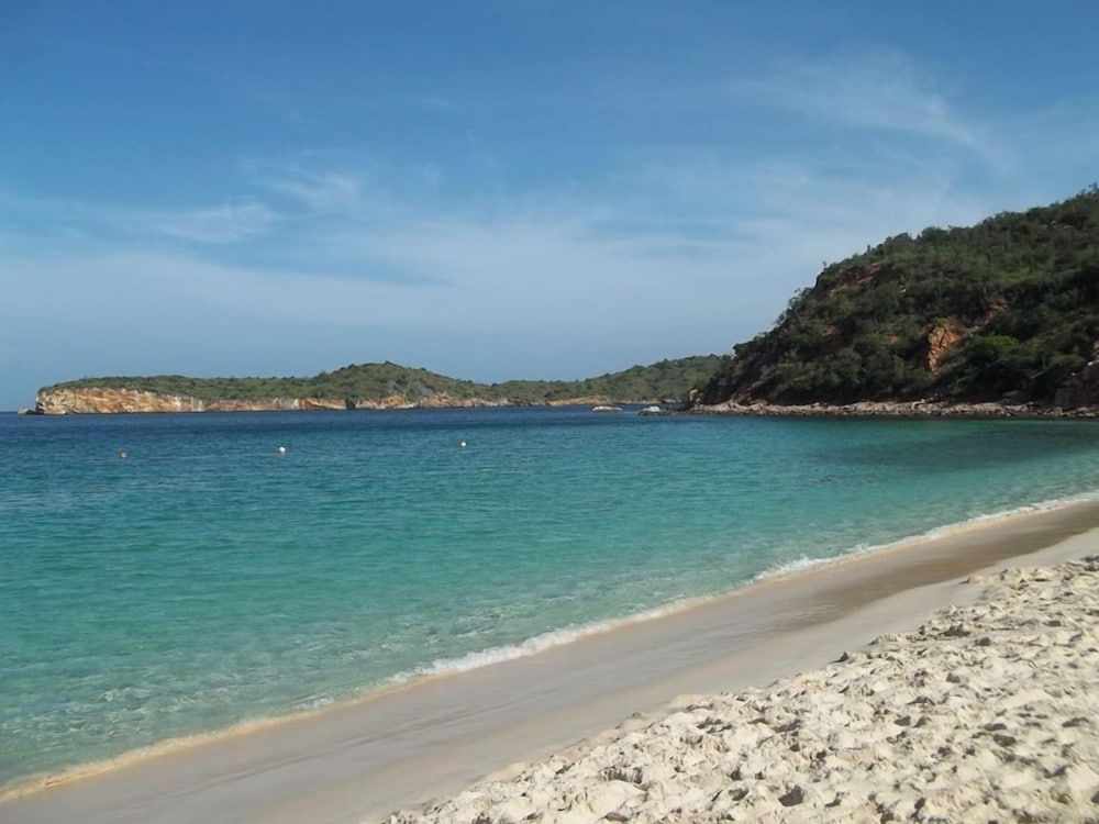 Hotel Cristina Suites 4 étoiles à Puerto La Cruz