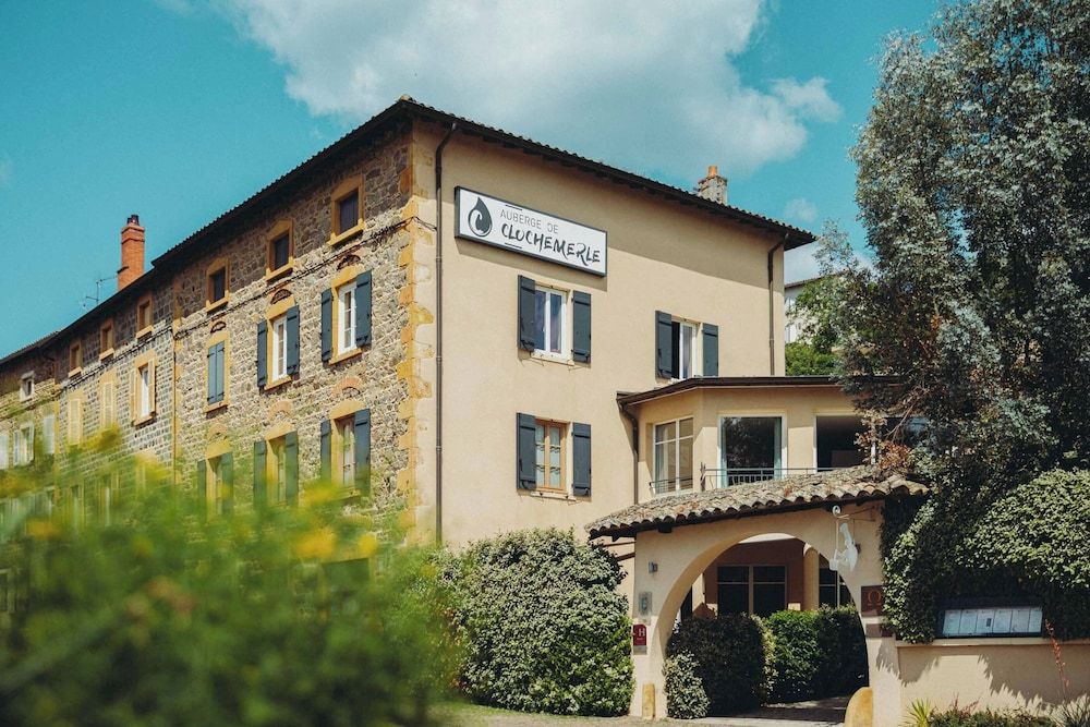 Auberge de Clochemerle – Spa & restaurant gastronomique 3 estrelas em Vaux-en-Beaujolais