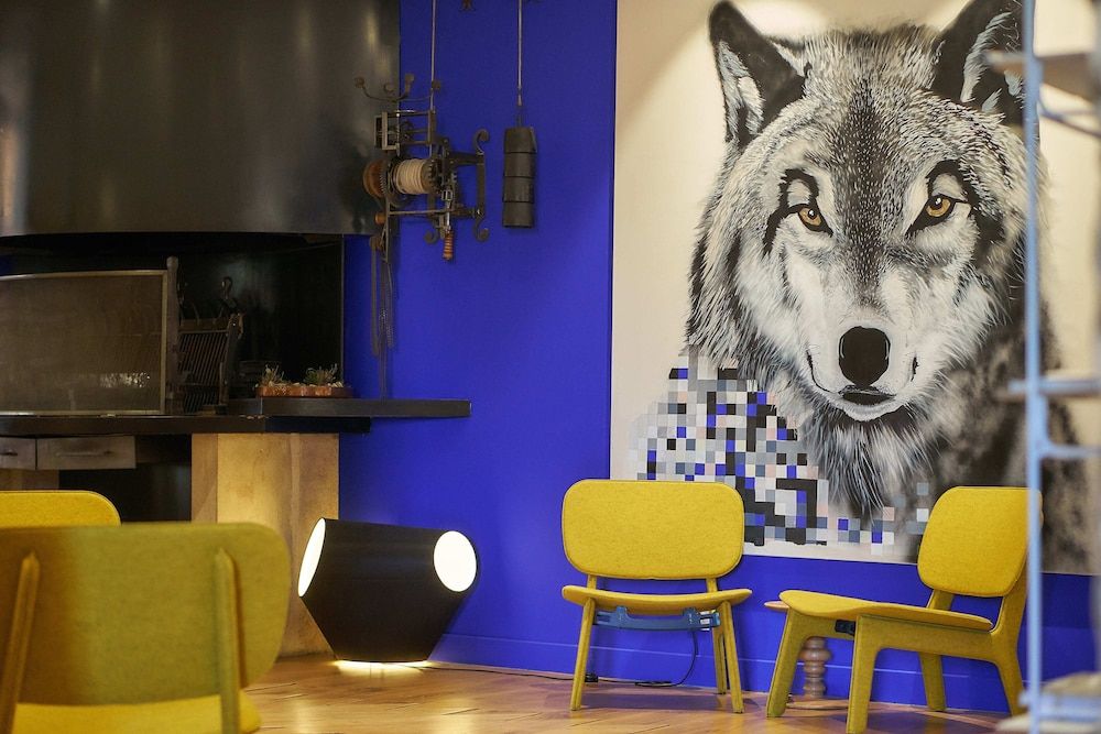 Castel de Tres Girard 3