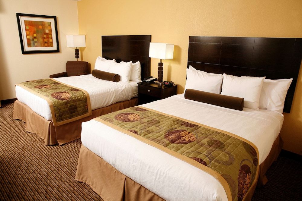 Best Western Plus Goldsboro 3