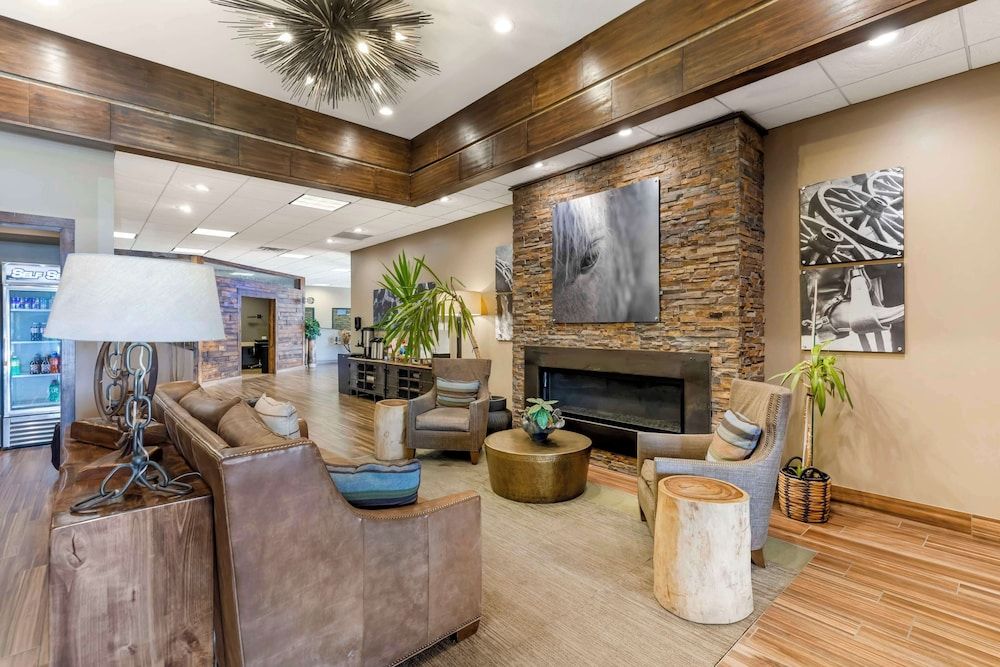 BEST WESTERN CottonTree Inn 2