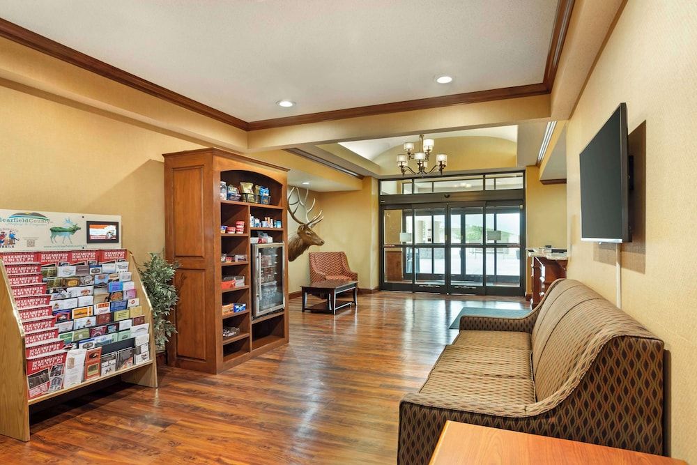 Best Western Plus Clearfield 3