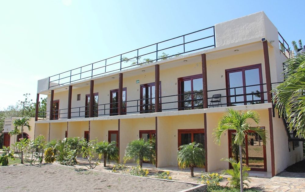 Surf Ranch Hotel & Resort 3