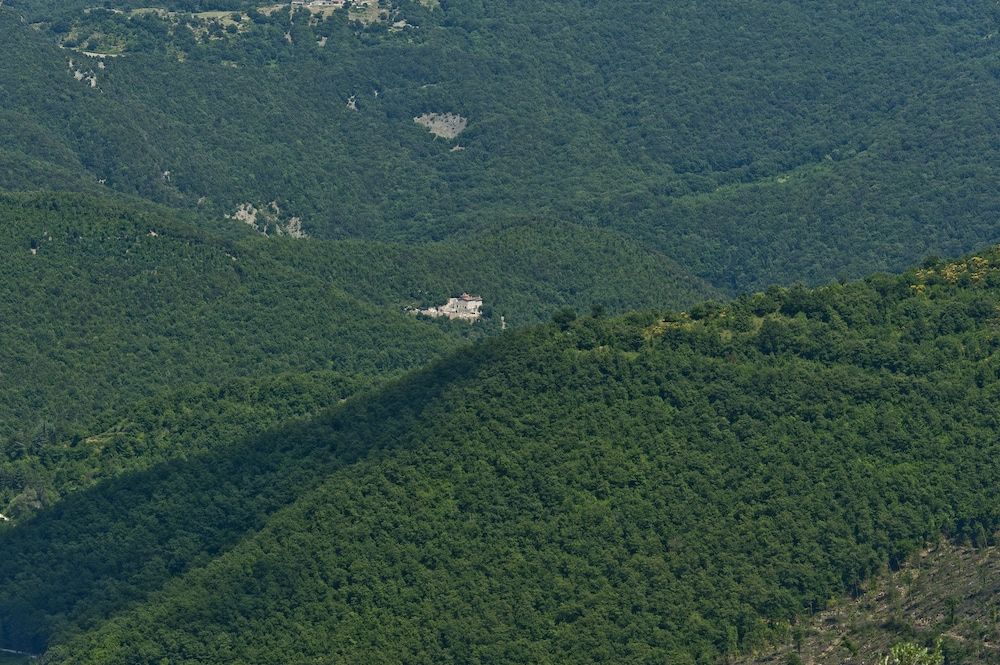 Eremito -1 estrelas em Parrano