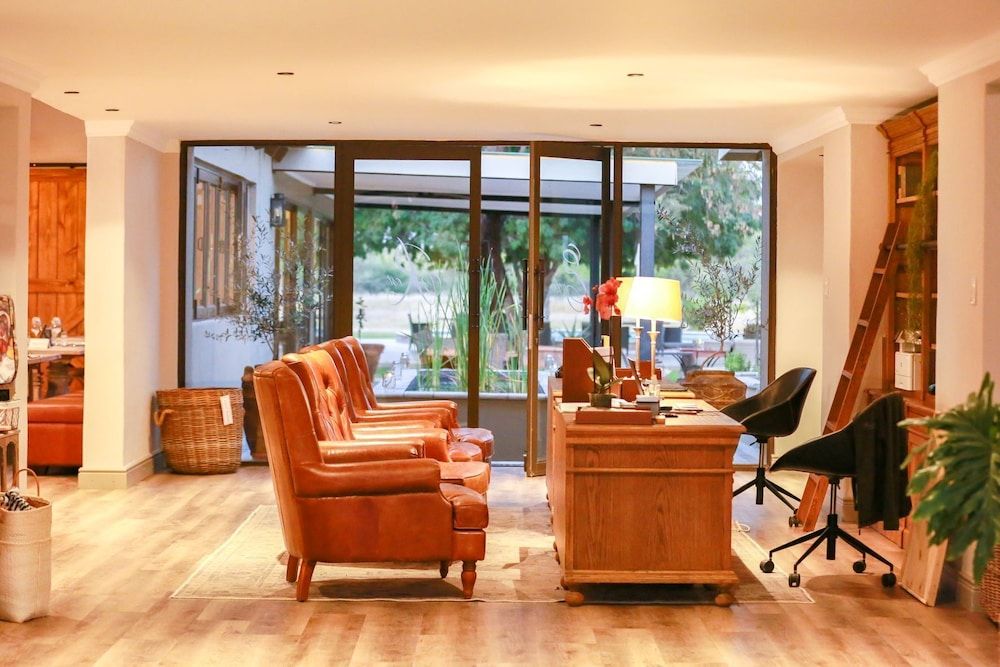 Otjiwa Safari Lodge 2