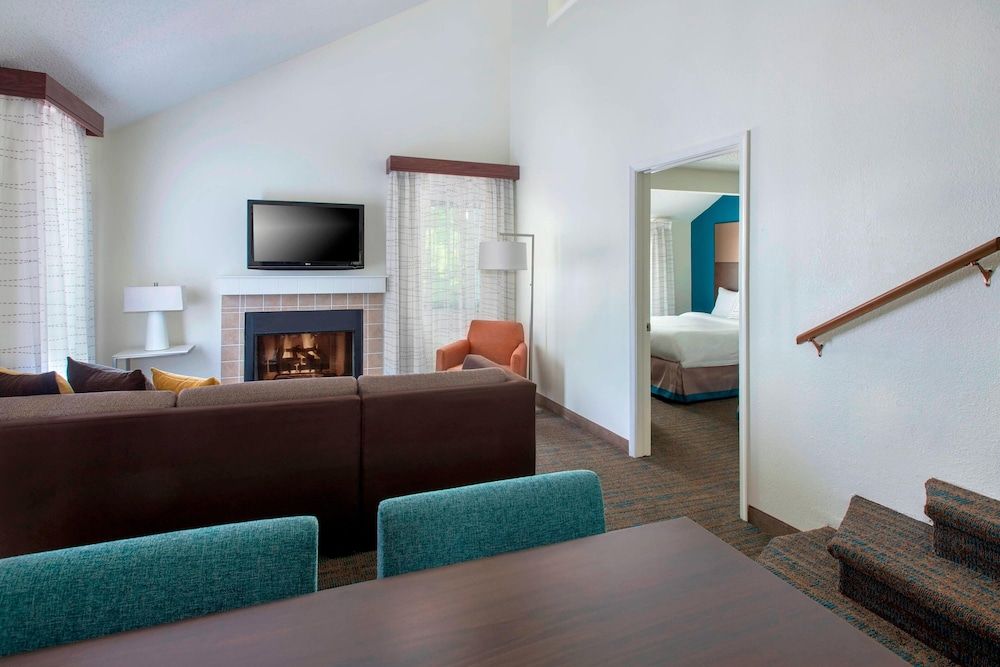 Residence Inn by Marriott Philadelphia Valley Forge 2