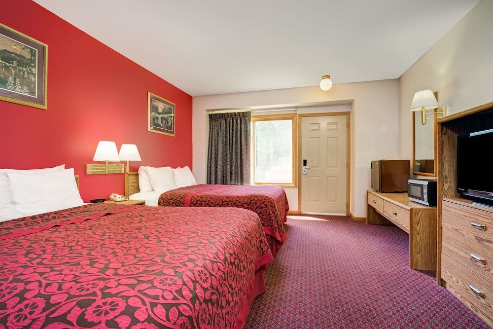 Travelodge by Wyndham Red Wing 3