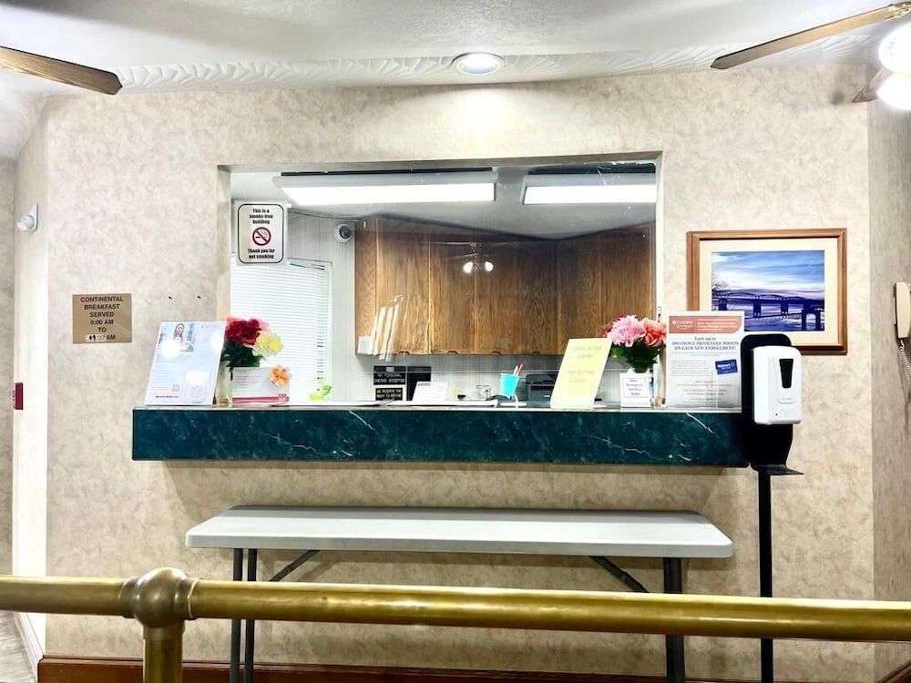 Econo Lodge Oacoma - Chamberlain West 3