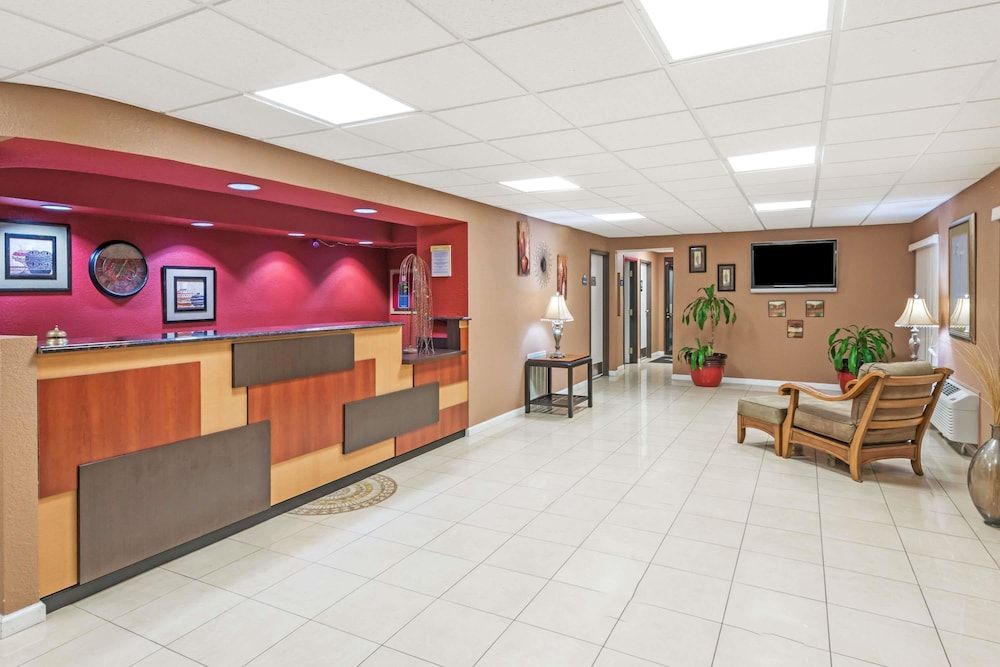 Days Inn by Wyndham New Market/I-81 2
