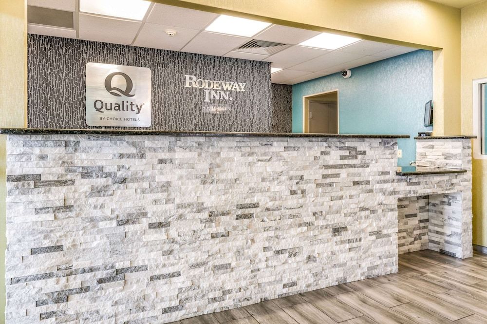 Quality Inn Poughkeepsie 3