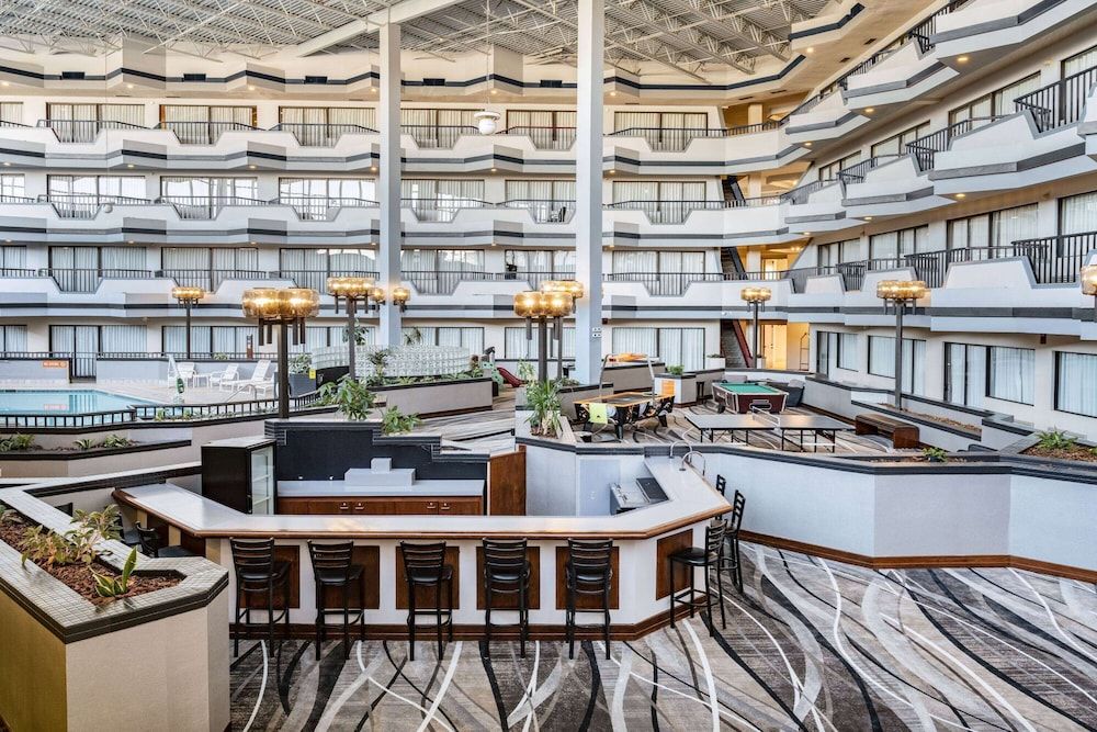 Howard Johnson by Wyndham Lima 2