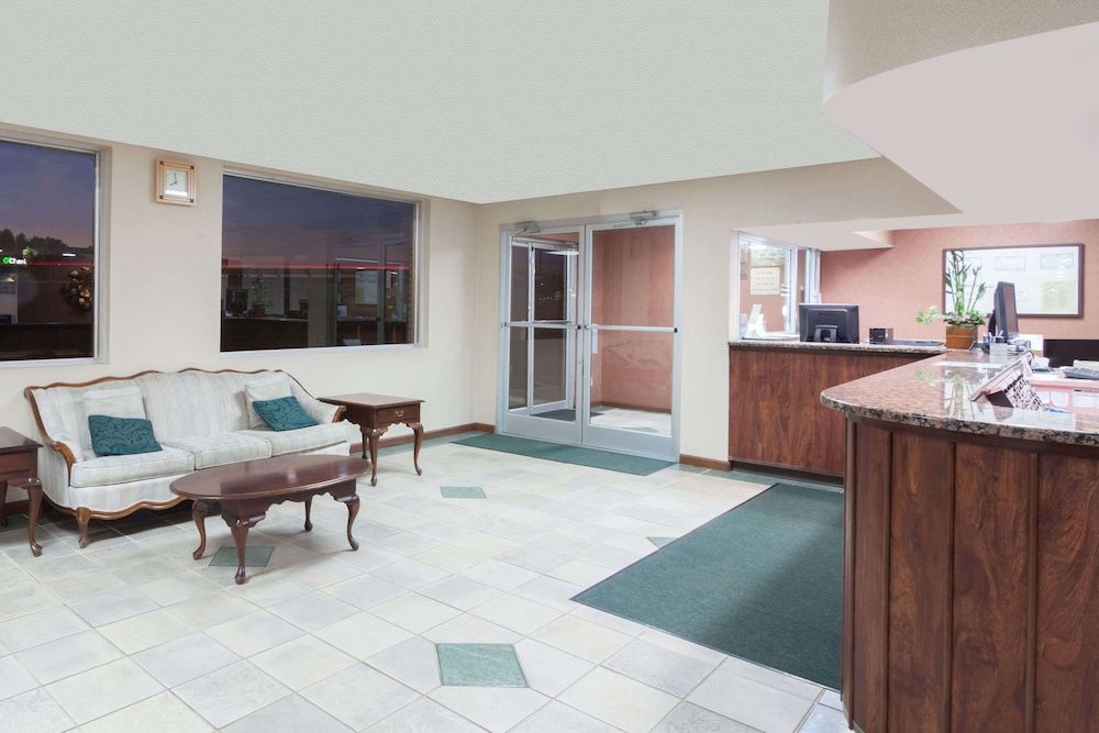 Knights Inn Lebanon 3