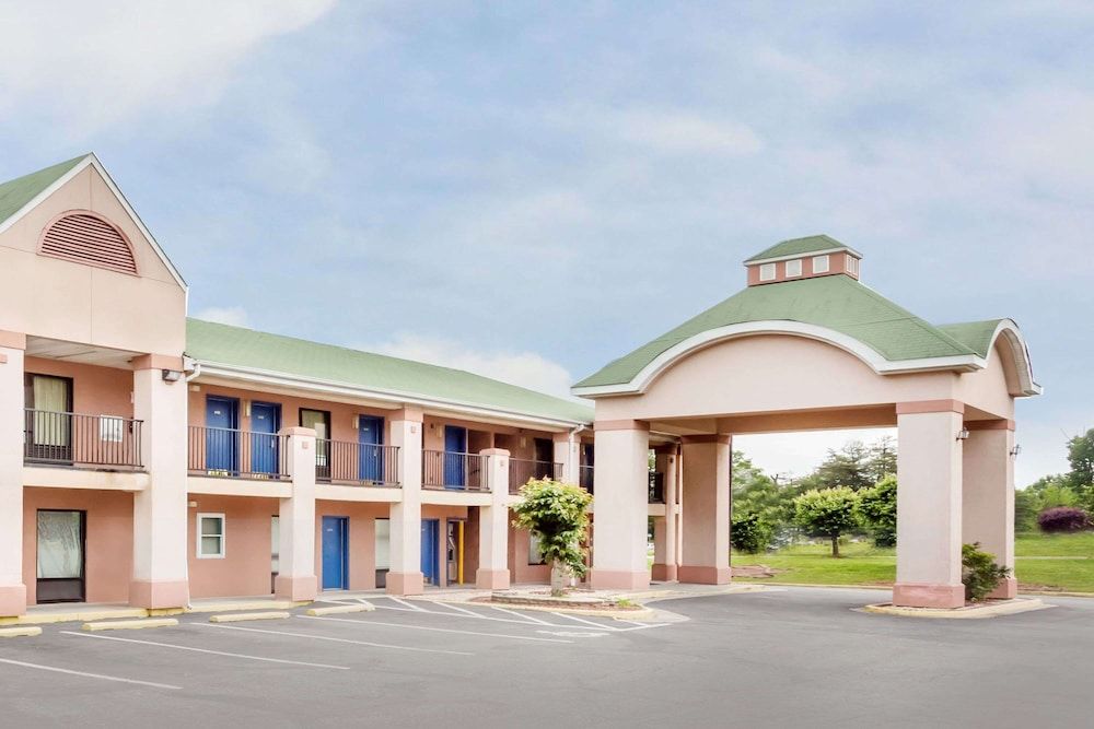 Knights Inn Ruther Glen 2 estrelas em Ruther Glen