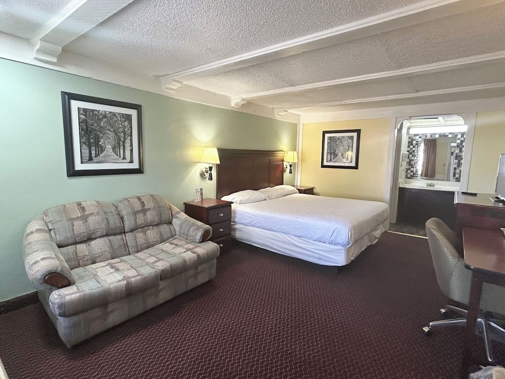 Knights Inn Somerset 2