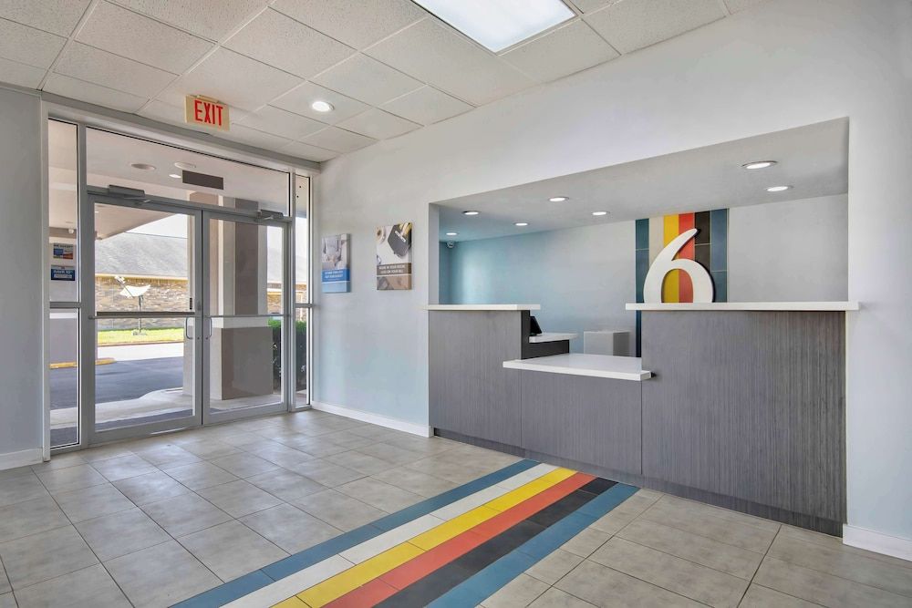 Studio 6 Rosenberg, TX 2