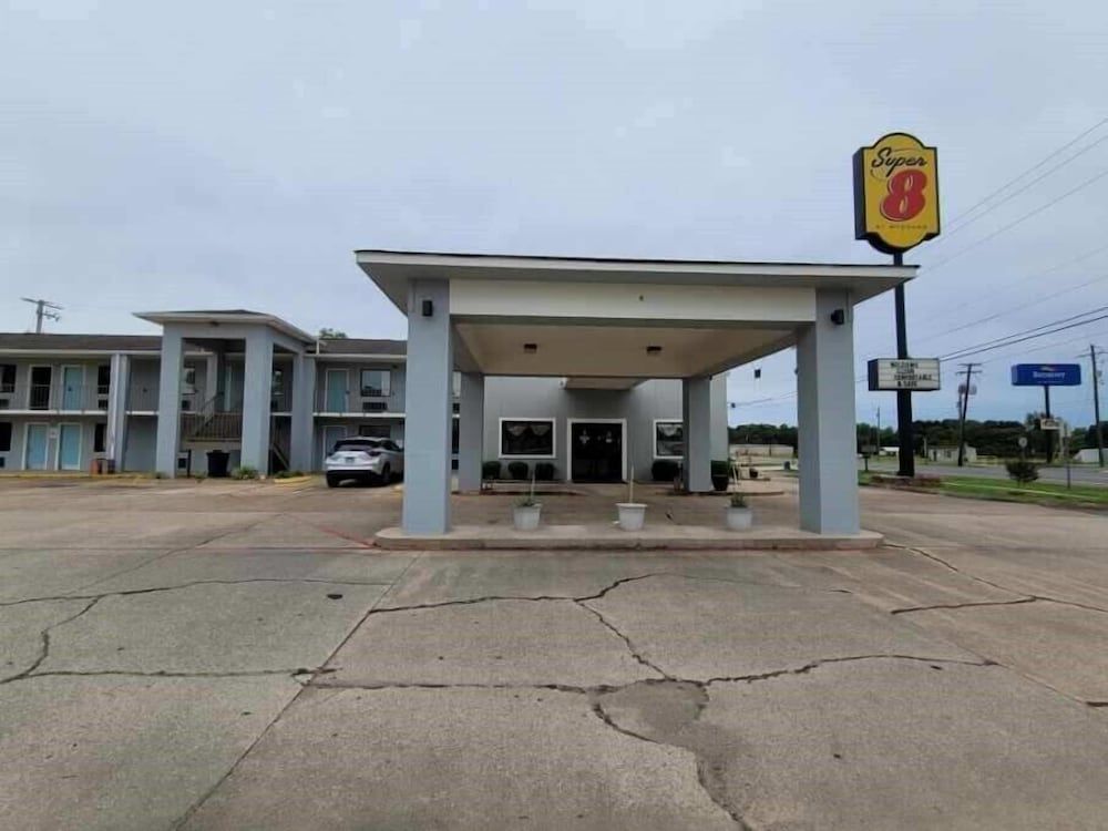 Super 8 by Wyndham Arkadelphia Caddo Valley Area 2 étoiles à Arkadelphia