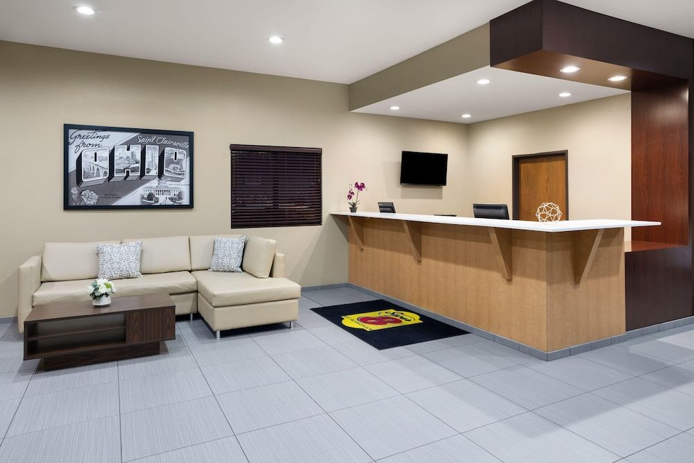 Super 8 by Wyndham St. Clairsville OH/Wheeling WV Area 2