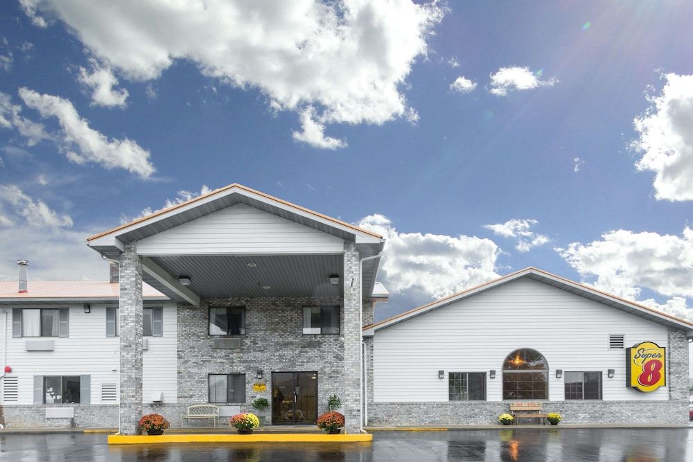 Super 8 by Wyndham Gallipolis Pt Pleasant Area 2 étoiles à Gallipolis