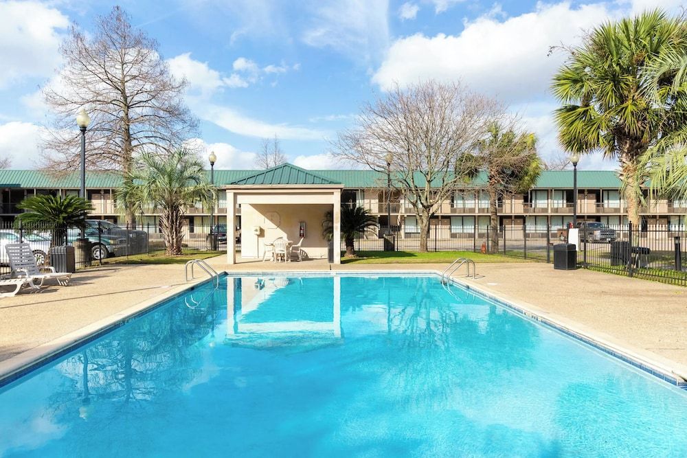 Port Allen Inn 2 estrelas em Port Allen