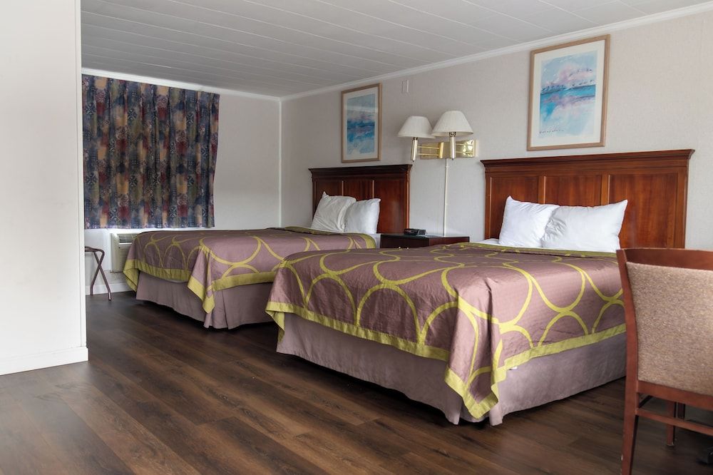 Relax Inn Cape Cod 2