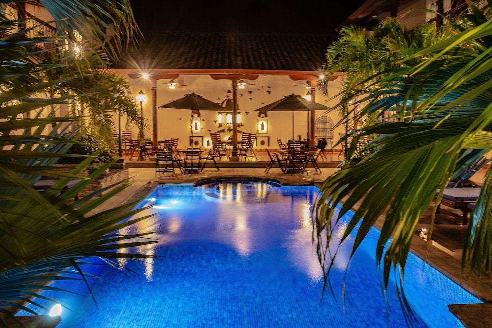 Plaza Colon 4 étoiles à Granada