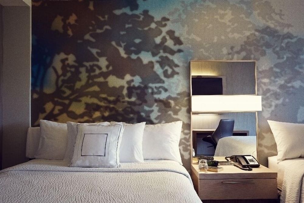 Courtyard by Marriott Youngstown Canfield 3