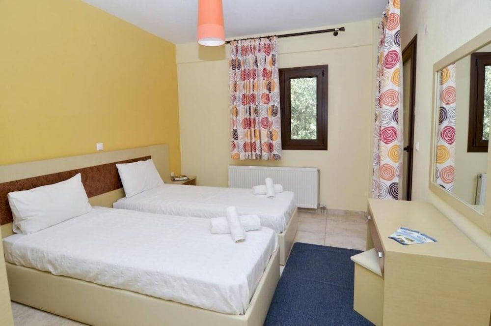 Hotel Moonbeam 3 estrellas en Pefkari