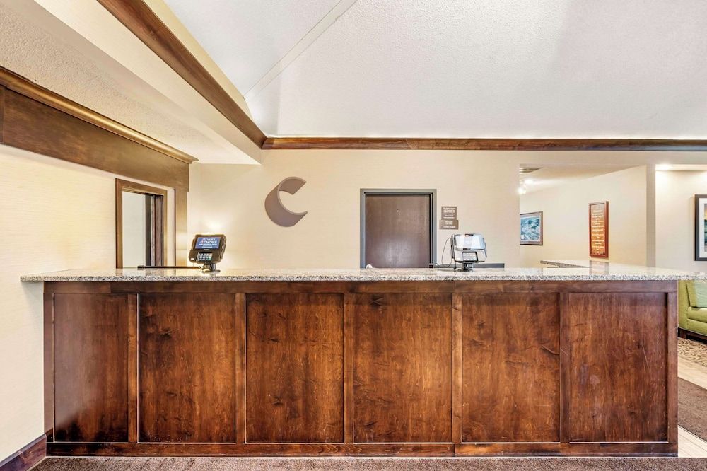 Comfort Inn Splash Harbor 2