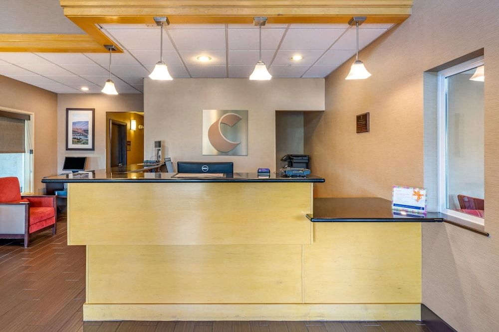 Comfort Inn Columbia Gorge 3