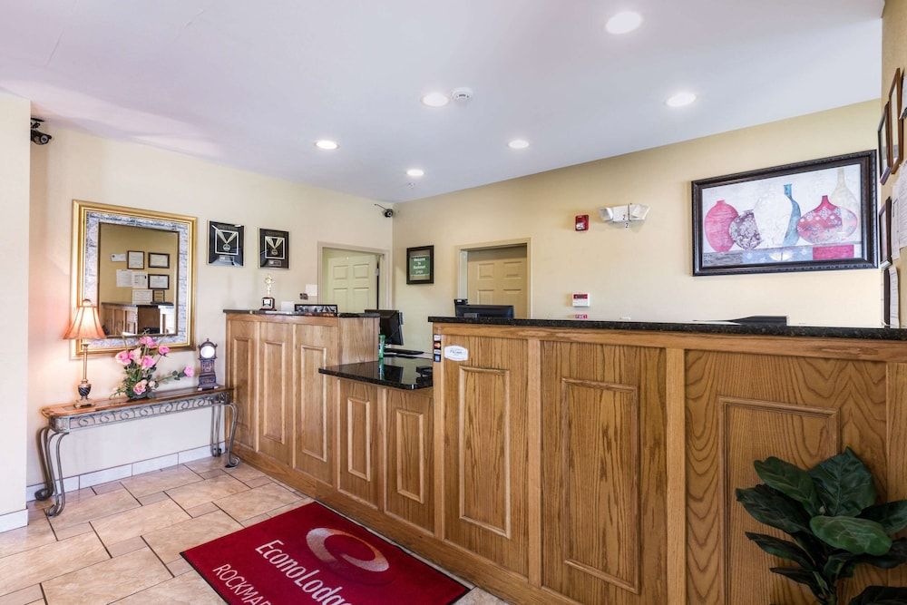 Econo Lodge Inn & Suites Rockmart 3