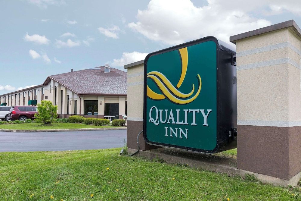 Quality Inn Sycamore - DeKalb 2 estrelas em Sycamore
