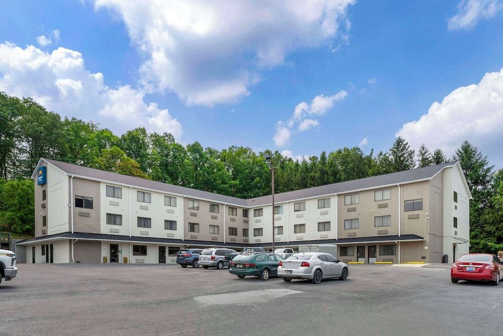 Suburban Studios LaVale-Cumberland 2 estrelas em La Vale