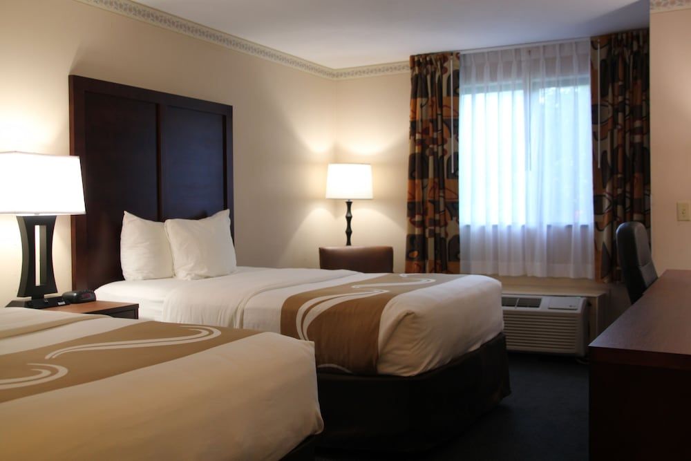 Quality Inn Syracuse 3